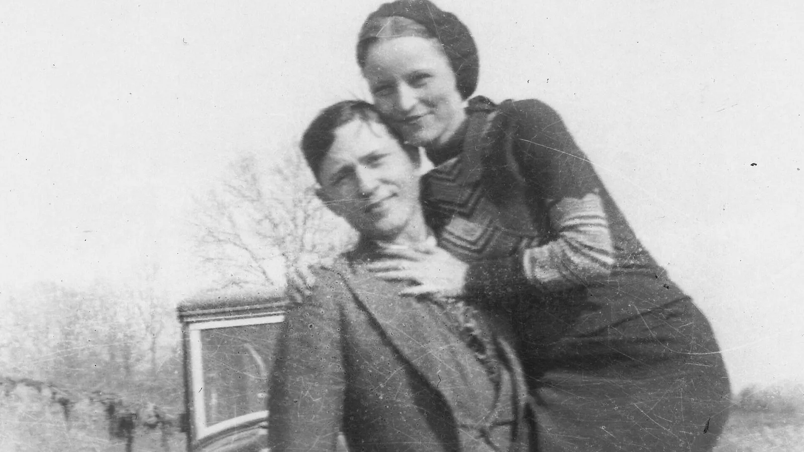 Бонни Паркер и Клайд Бэрроу, 1933 год