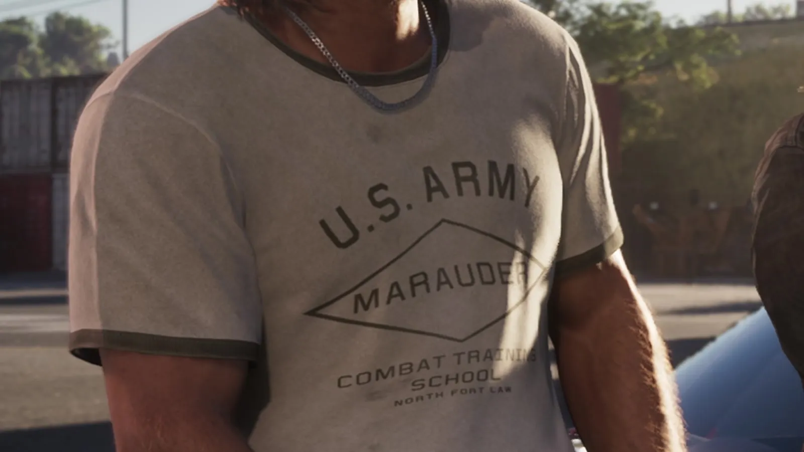 Футболка Джейсона: U.S. ARMY · MARAUDER · COMBAT TRAINING SCHOOL · кадр третьего трейлера GTA 6 (15 октября 2026), 0:40 — GTA 6